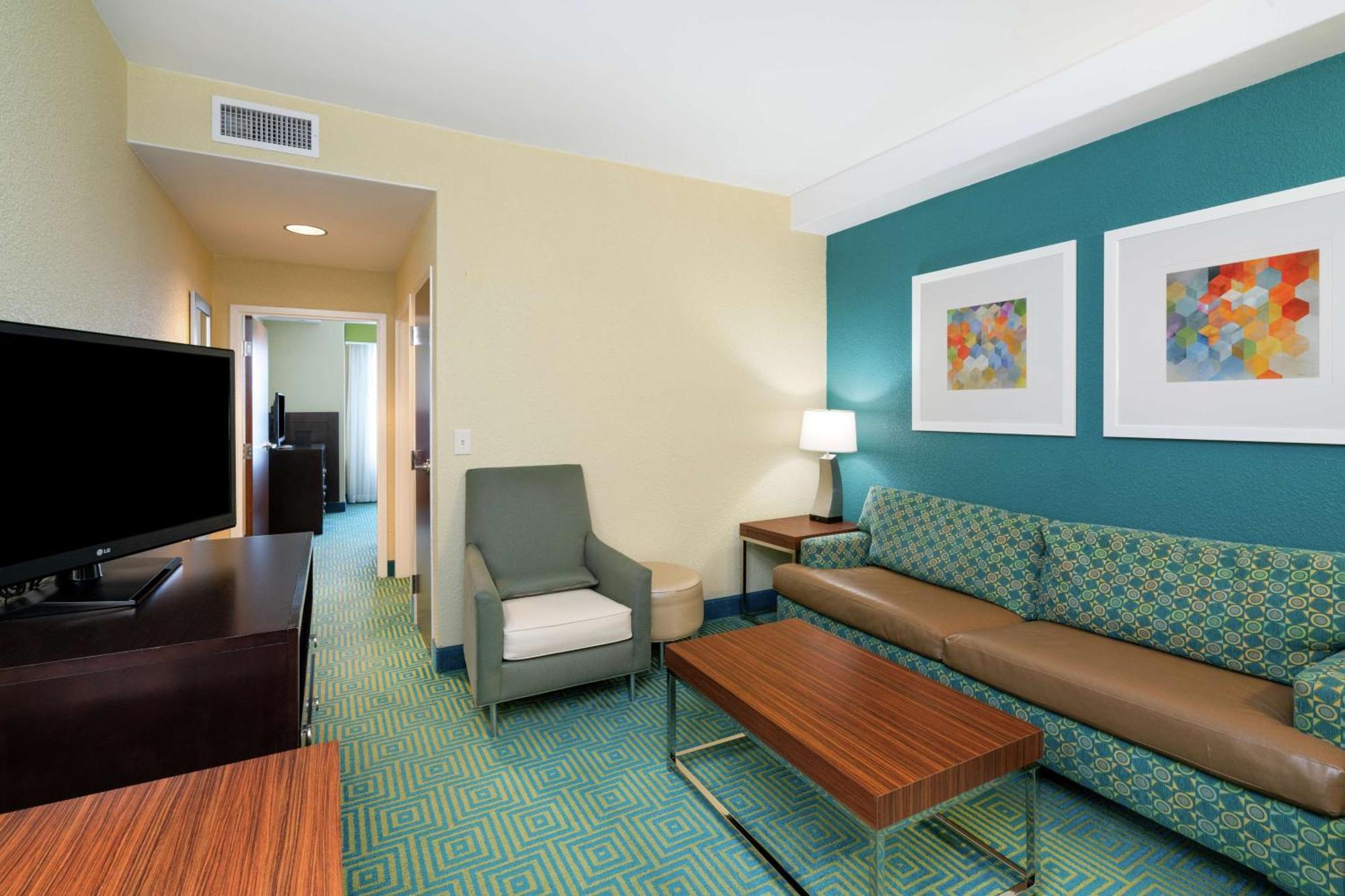 Hotel Hilton Garden 3*