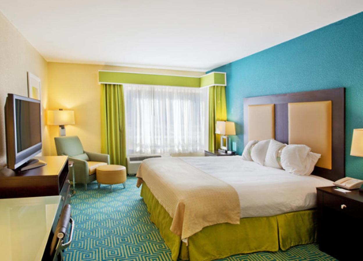 Hilton Garden 3*