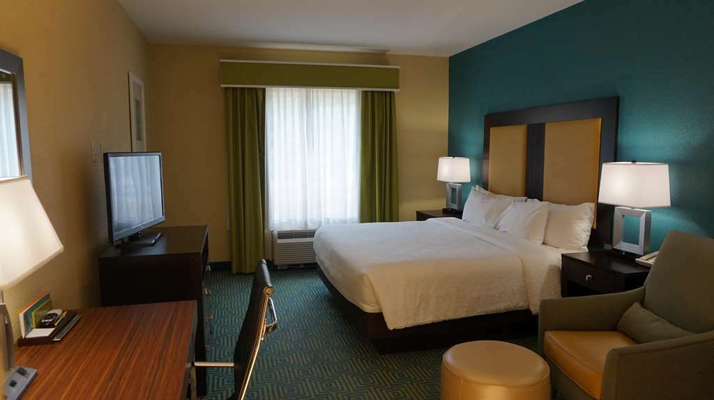 Hilton Garden